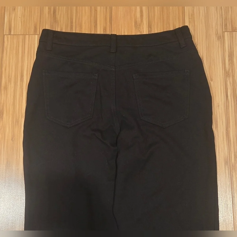 NWOT Gloria Vanderbilt Classic Black Trouser Pants